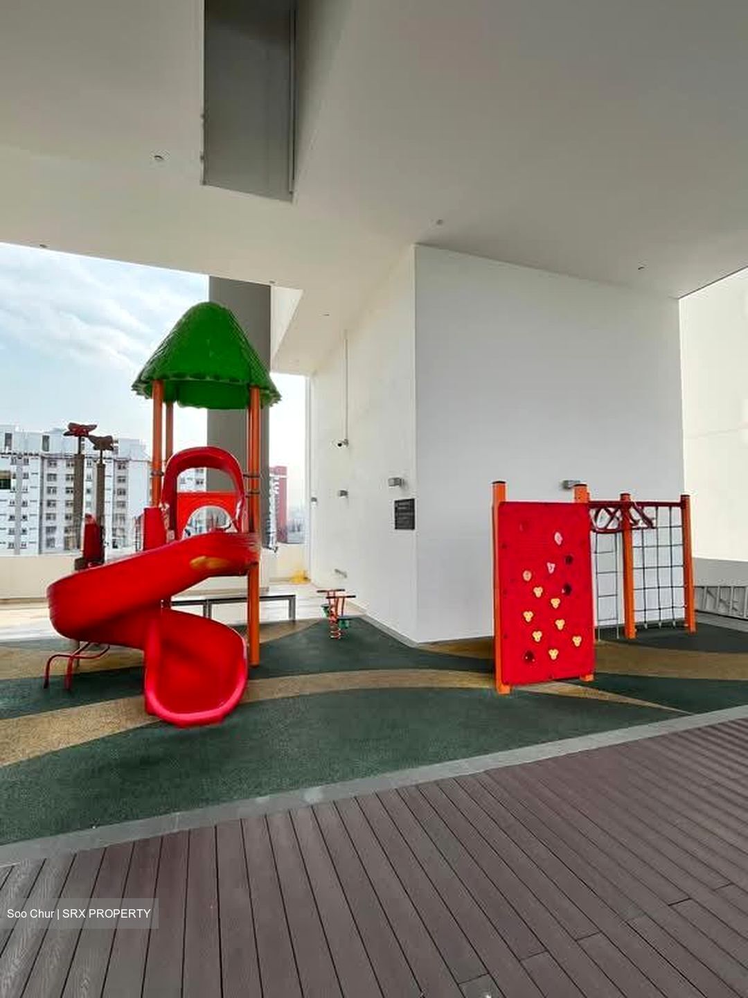 Southbank (D7), Office #543684111